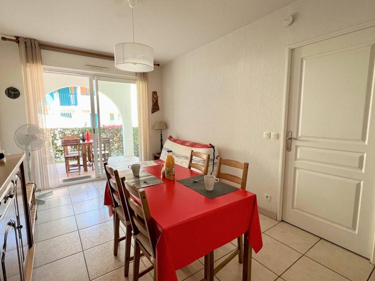 Appartement T1 Bis Avec Jardin Prive Et Piscine, 4 Pers, Cambo-Les-Bains - Fr-1-495-13 المظهر الخارجي الصورة