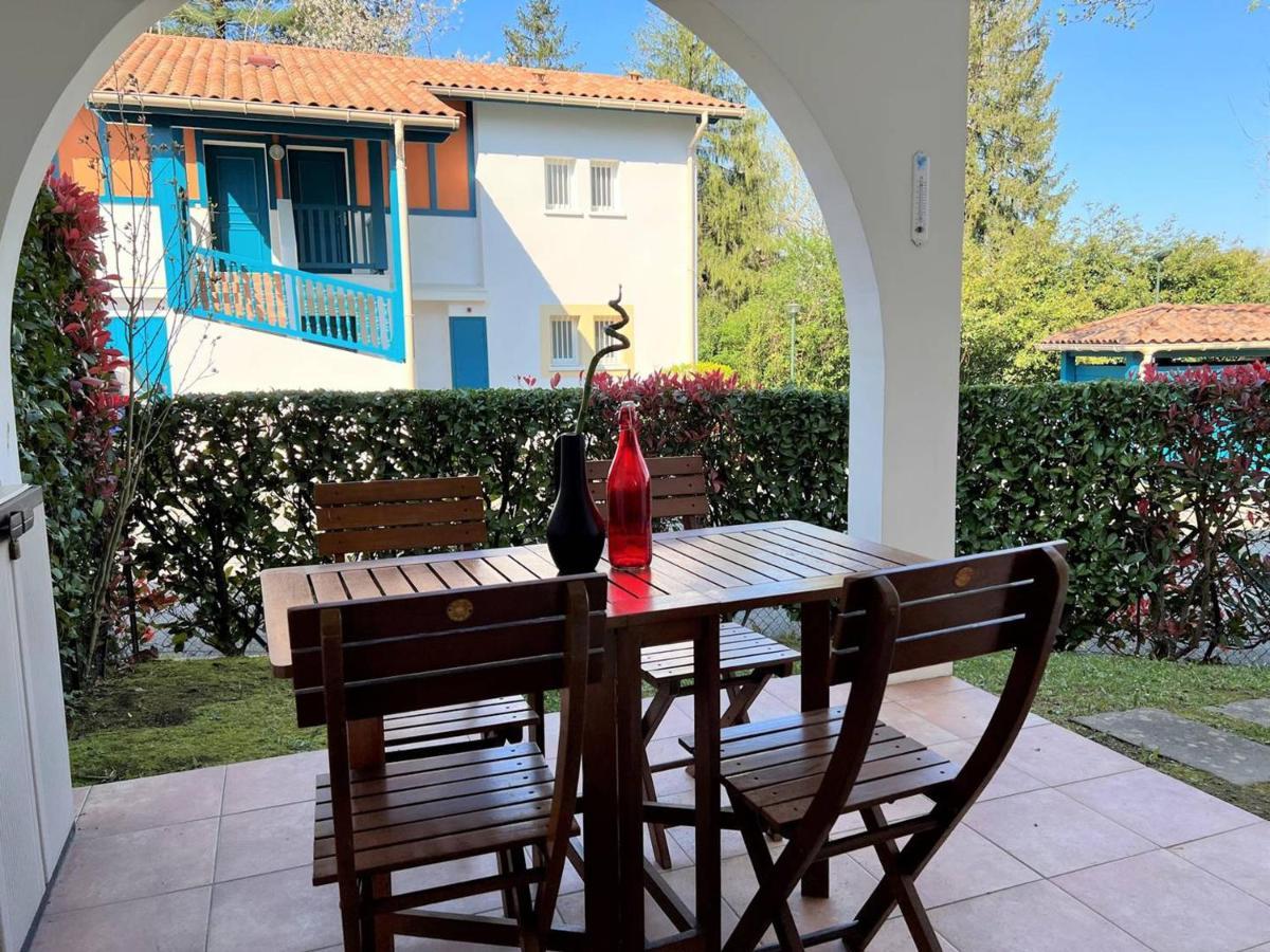 Appartement T1 Bis Avec Jardin Prive Et Piscine, 4 Pers, Cambo-Les-Bains - Fr-1-495-13 المظهر الخارجي الصورة